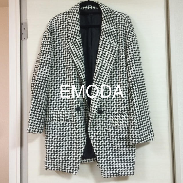 EMODA(エモダ)のEMODA 千鳥テーラードジャケ レディースのジャケット/アウター(テーラードジャケット)の商品写真