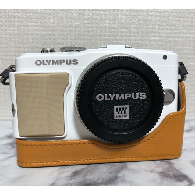 OLYMPUS PEN Lite E-PL5 レンズキット ホワイト 1