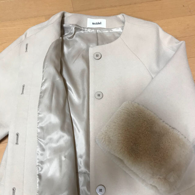 SNIDEL(スナイデル)のsnidel  コート　サイズＦ レディースのジャケット/アウター(ロングコート)の商品写真