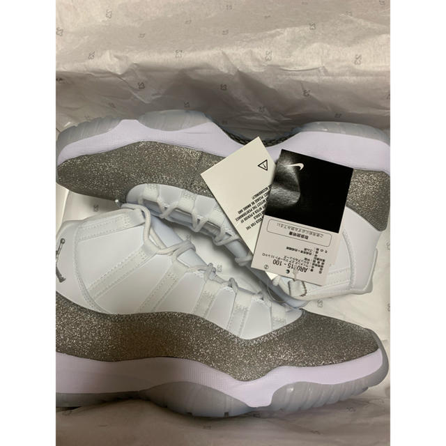 NIKE(ナイキ)のNIKE AIR JORDAN 11 WMNS METALLIC SILVER メンズの靴/シューズ(スニーカー)の商品写真