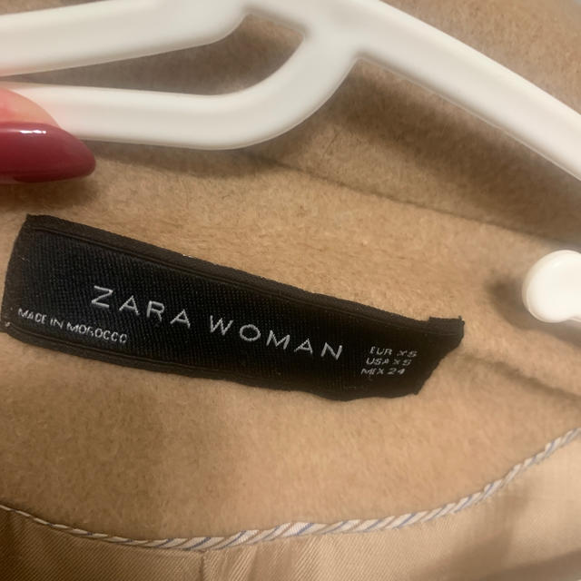 ZARA(ザラ)のZARA トレンチ　冬 レディースのジャケット/アウター(トレンチコート)の商品写真