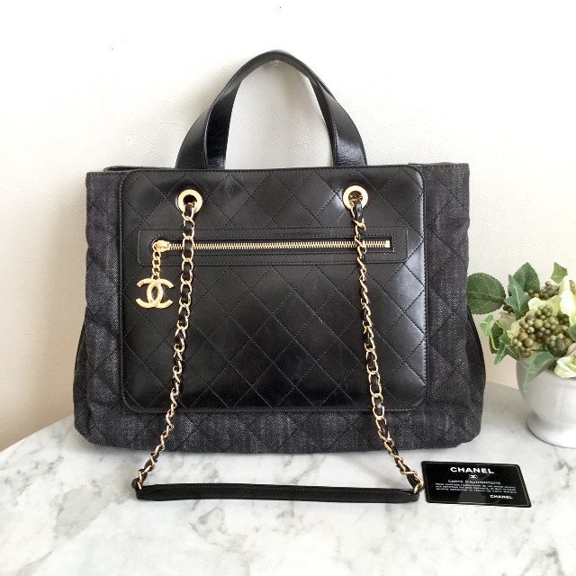 バッグ極美品　CHANEL　デニム&レザー　2way ショルダーバッグ　マトラッセ