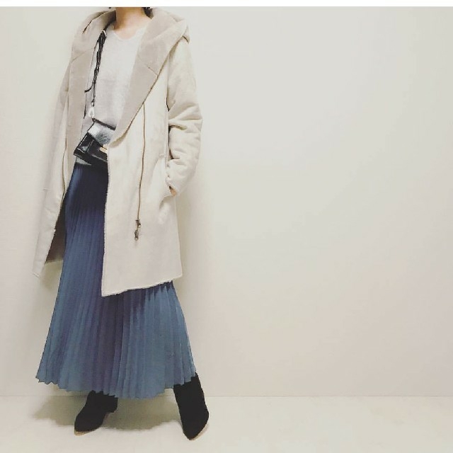 ZARA(ザラ)のプリーツスカート レディースのスカート(ロングスカート)の商品写真