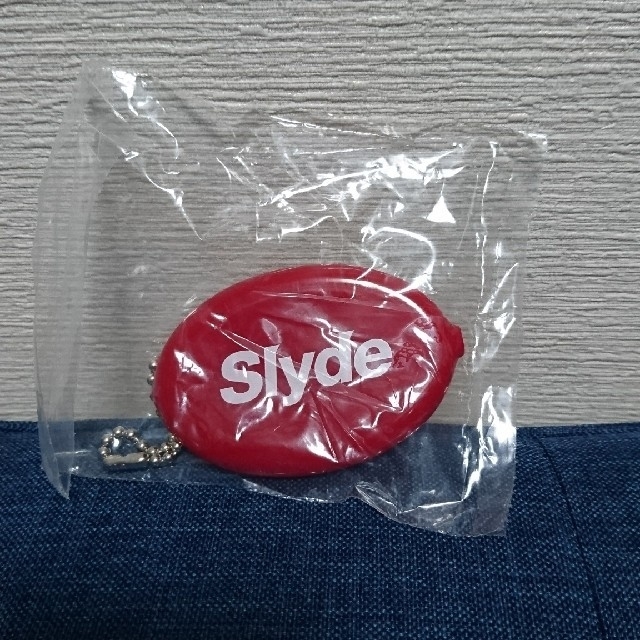 【 非売品】slyde キーホルダー  レディースのファッション小物(キーホルダー)の商品写真