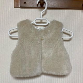 エイチアンドエム(H&M)のH&Mファーベスト(ジャケット/コート)