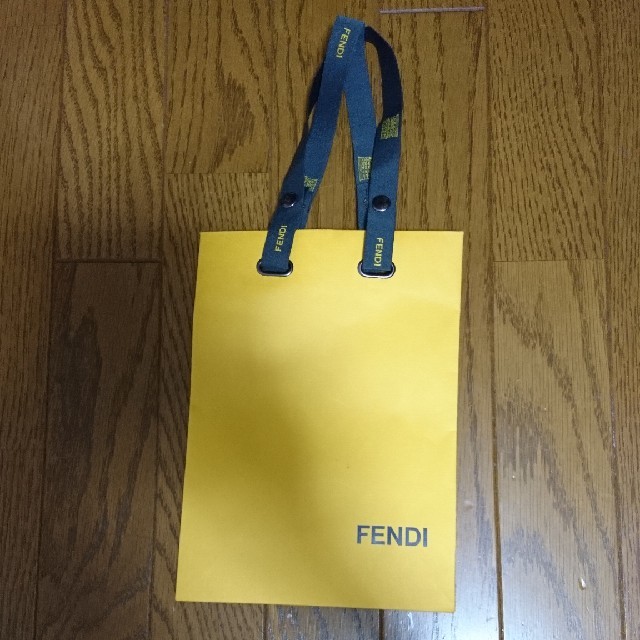 FENDI(フェンディ)のFENDI ショップバッグ レディースのバッグ(ショップ袋)の商品写真