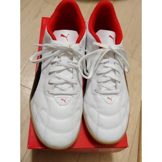 プーマ(PUMA)のフットサルシューズ(シューズ)