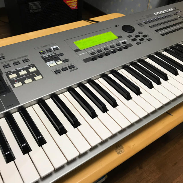 YAMAHA MOTIF7 76鍵 PLG150-AN シンセサイザー モチーフ