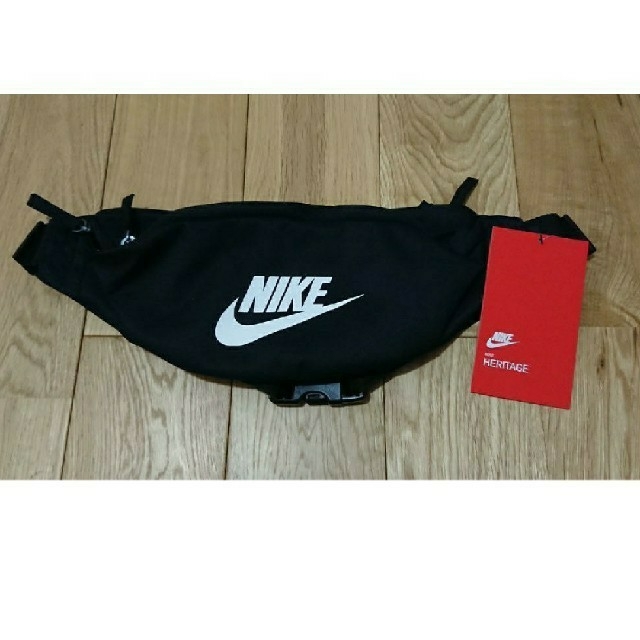 NIKE(ナイキ)のNIKE ナイキ ウエストポーチ ヒップバッグ ヘリテージ ブラック メンズのバッグ(ウエストポーチ)の商品写真