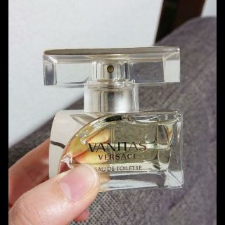 ジャンニヴェルサーチ(Gianni Versace)のオヤスミさん専用！！！ヴェルサーチ ヴァニタス30ml(香水(女性用))