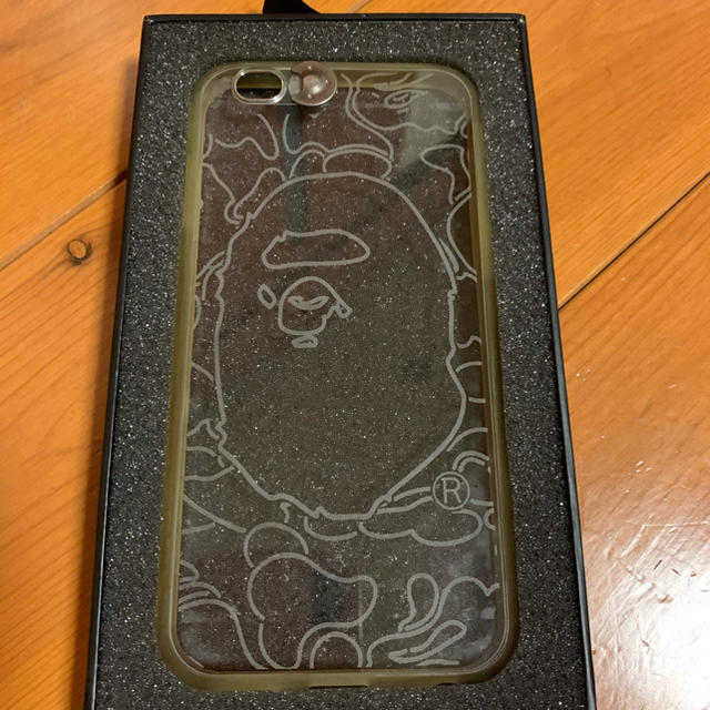 A BATHING APE(アベイシングエイプ)のろこ様ご予約　ベイシングエイプ　iPhoneケース スマホ/家電/カメラのスマホアクセサリー(iPhoneケース)の商品写真