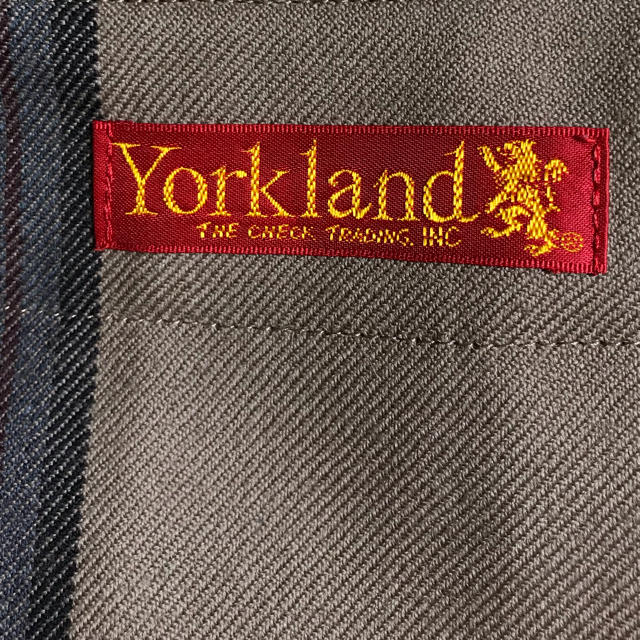 Yorkland(ヨークランド)の【美品】Yorklandタータンチェックスカート レディースのスカート(ひざ丈スカート)の商品写真