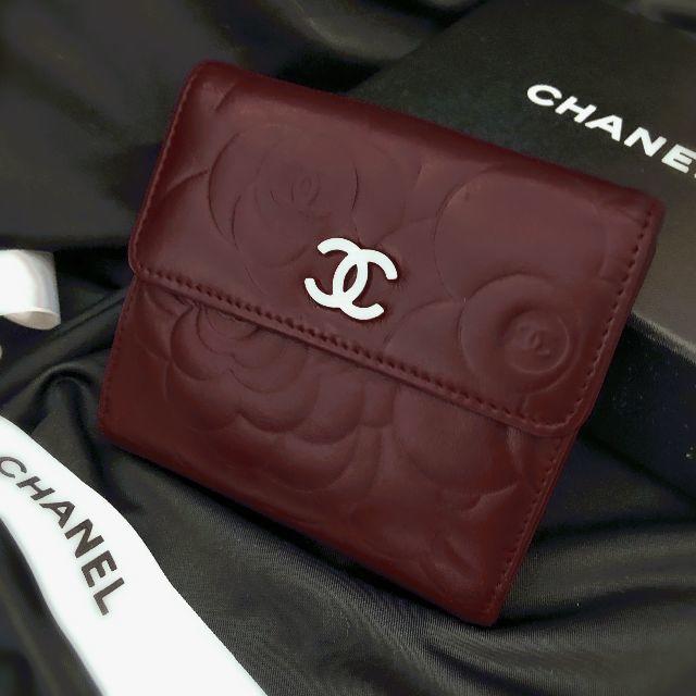 大人気定番商品 CHANEL 美品　正規品　シャネル２つ折り財布 - 財布
