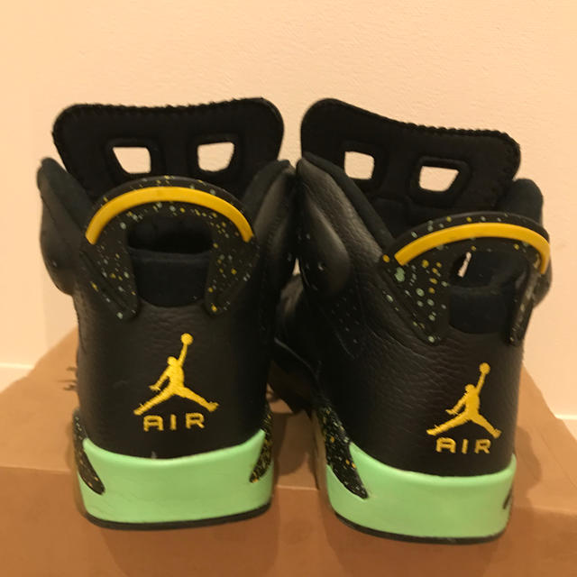 NIKE(ナイキ)のair jordan 6 Brazil メンズの靴/シューズ(スニーカー)の商品写真