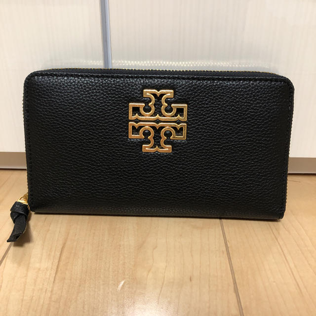 Tory Burch(トリーバーチ)のトリーバーチ★新品 未使用★BRITTEN 本革ジップ長財布／黒 メンズのファッション小物(長財布)の商品写真