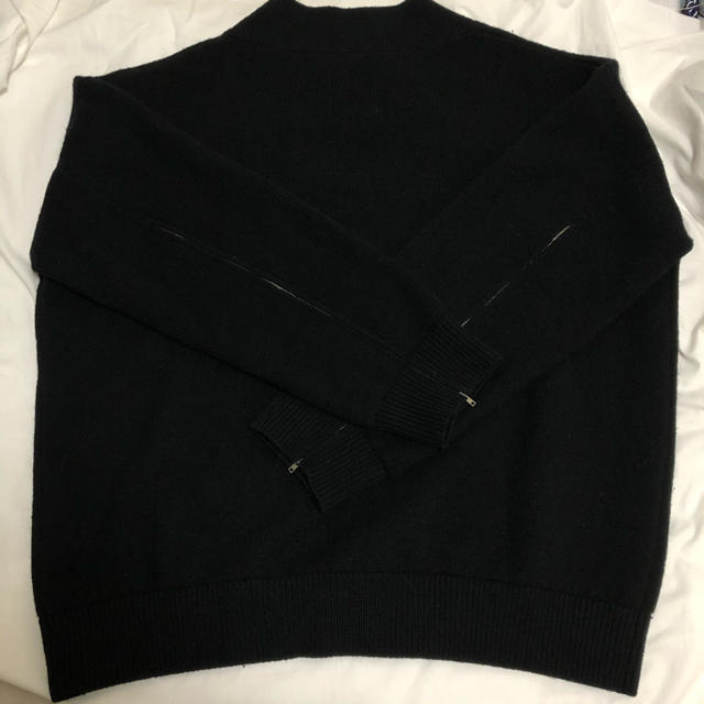 UNUSED(アンユーズド)のUNUSED V-neck knit サイズ1 Black メンズのトップス(ニット/セーター)の商品写真