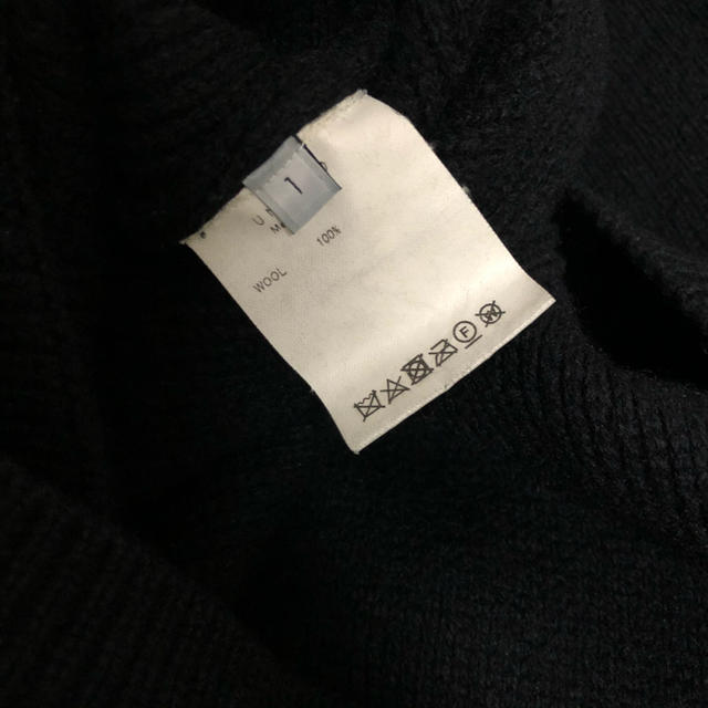 UNUSED(アンユーズド)のUNUSED V-neck knit サイズ1 Black メンズのトップス(ニット/セーター)の商品写真