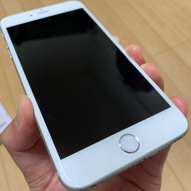 iPhone 6s Plus Silver 128GB SIMフリー 正規激安 新品 スマホ/家電