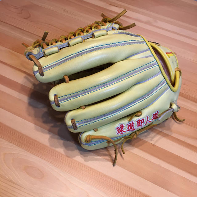 ZETT(ゼット)の野球　グローブ　ZETT ゼット  スポーツ/アウトドアの野球(グローブ)の商品写真