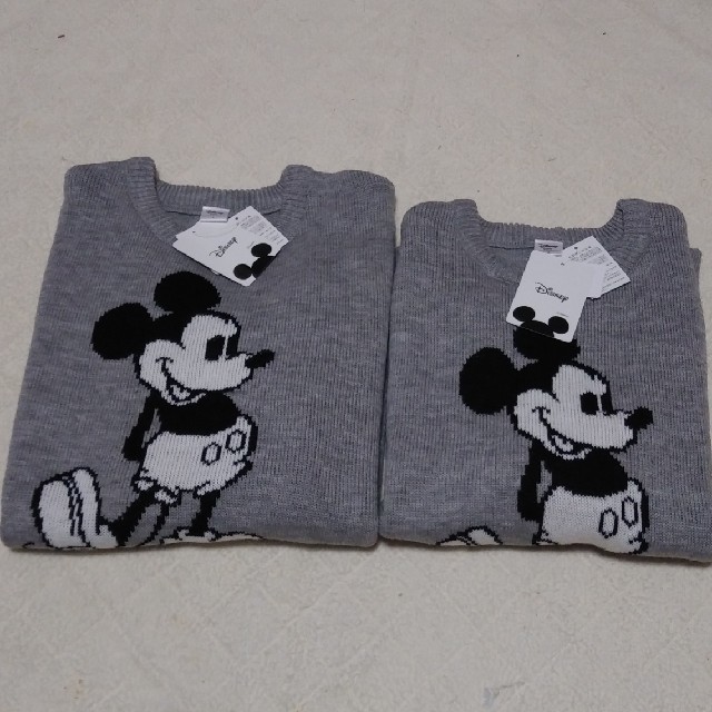 Disney(ディズニー)の2枚セット ペア ミッキー セーター ディズニー メンズのトップス(ニット/セーター)の商品写真