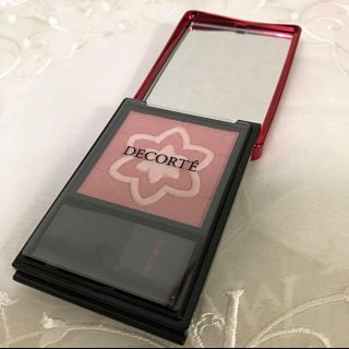 コスメデコルテ(COSME DECORTE)のコスメデコルテ2019年クリスマスコフレチーク♡追跡保証発送(チーク)