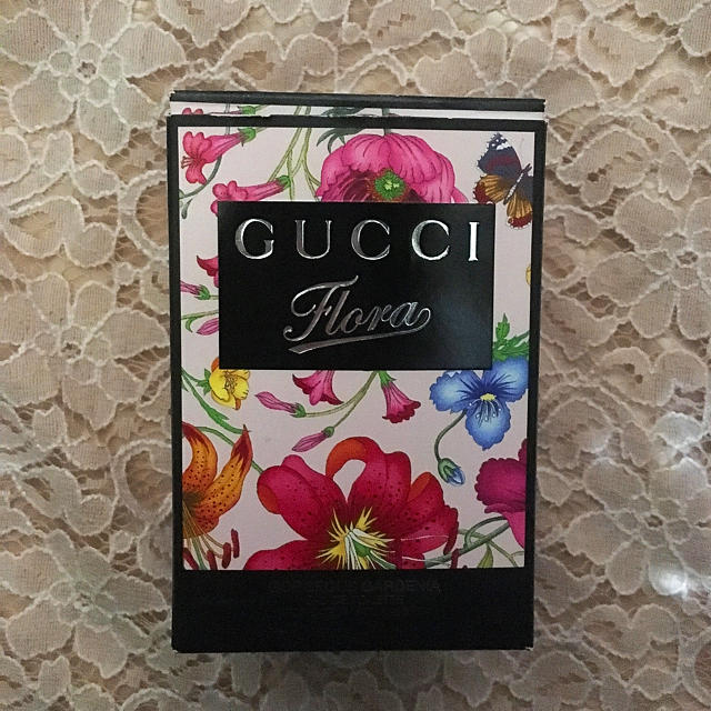 Gucci(グッチ)のGUCCI Flora 香水 コスメ/美容の香水(香水(女性用))の商品写真