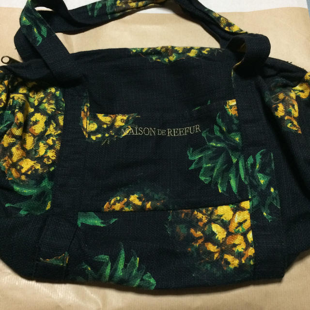 Maison de Reefur(メゾンドリーファー)のメゾンドリーファー パイナップル柄バッグ レディースのバッグ(ハンドバッグ)の商品写真
