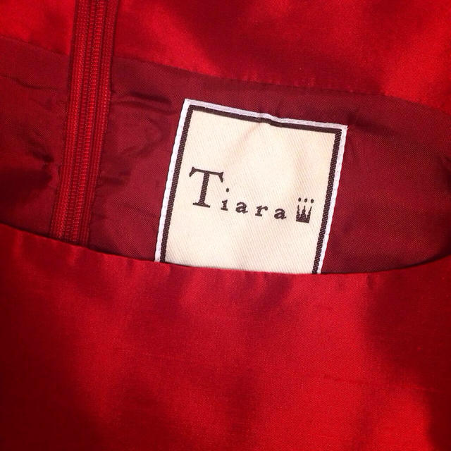 tiara(ティアラ)の【2way】Tiara 赤ドレス レディースのフォーマル/ドレス(ミディアムドレス)の商品写真