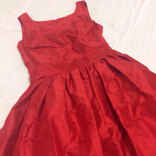 ティアラ(tiara)の【2way】Tiara 赤ドレス(ミディアムドレス)