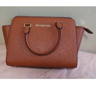 マイケルコース(Michael Kors)のMICHAEL KORS(マイケル・コース)セルマ ラージ　ショルダーバッグ(ショルダーバッグ)