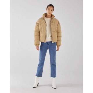 ベルシュカ(Bershka)のベルシュカ　コーデュロイダウン　ダウンジャケット　パフジャケット　M 美品(ダウンジャケット)