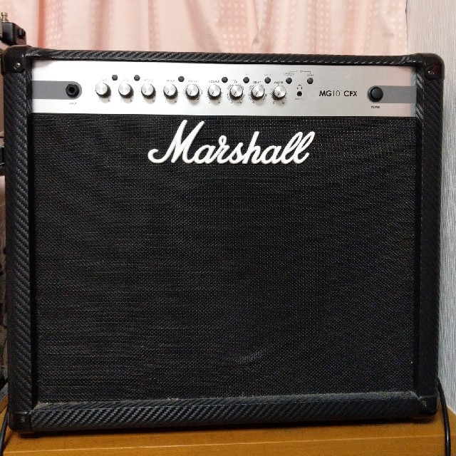 8160円　ギターアンプ　Marshall　MG101CFX　売れ筋がひクリスマスプレゼント！