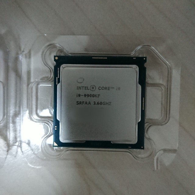 intel Core i9-9900KF 品PCパーツ