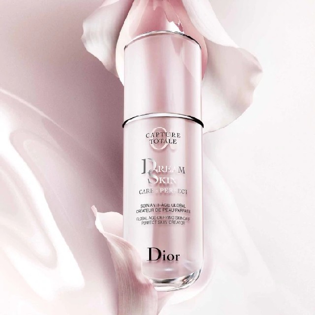 Dior(ディオール)のカプチュール トータル ドリームスキン
ケアアンドパーフェクト
 コスメ/美容のスキンケア/基礎化粧品(乳液/ミルク)の商品写真
