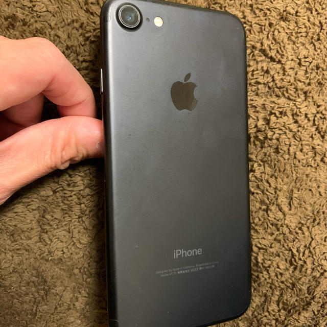 注目ショップ Apple iPhone7 128GB ブラック