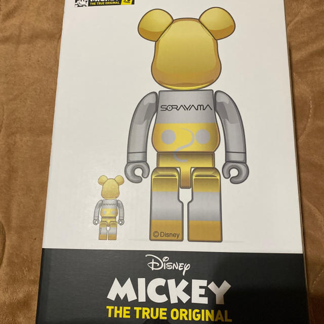 MEDICOM TOY(メディコムトイ)のBE@RBRICK future mickey 400% 100% セット エンタメ/ホビーのおもちゃ/ぬいぐるみ(キャラクターグッズ)の商品写真