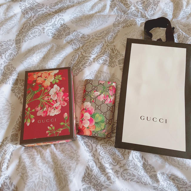 Gucci - GUCCI iPhone8 ケースの通販