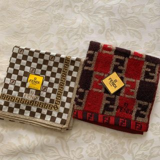 フェンディ(FENDI)のフェンディハンカチ　新品　２枚(ハンカチ)