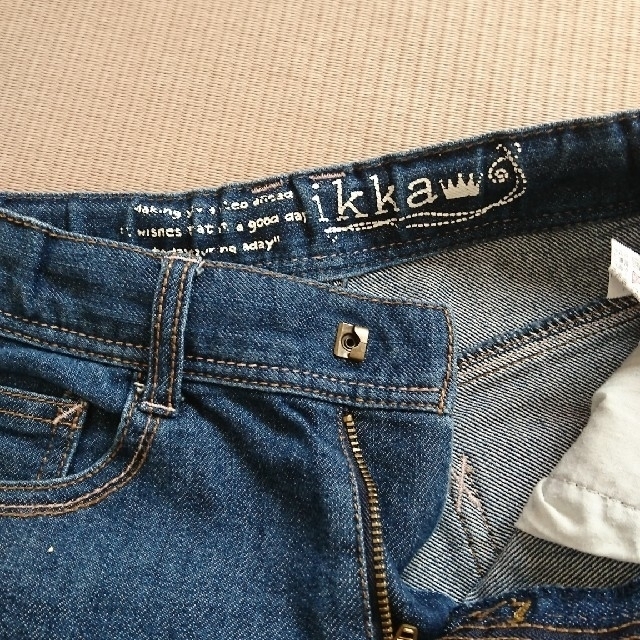 ikka(イッカ)のikka ジーンズ 130cm 美品 キッズ/ベビー/マタニティのキッズ服女の子用(90cm~)(パンツ/スパッツ)の商品写真