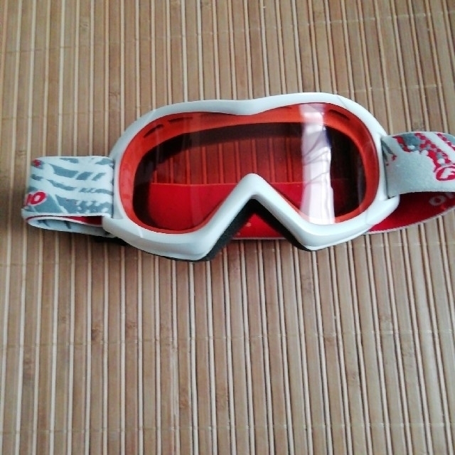 ゴーグル　スキー、スノボ スポーツ/アウトドアのスノーボード(ウエア/装備)の商品写真