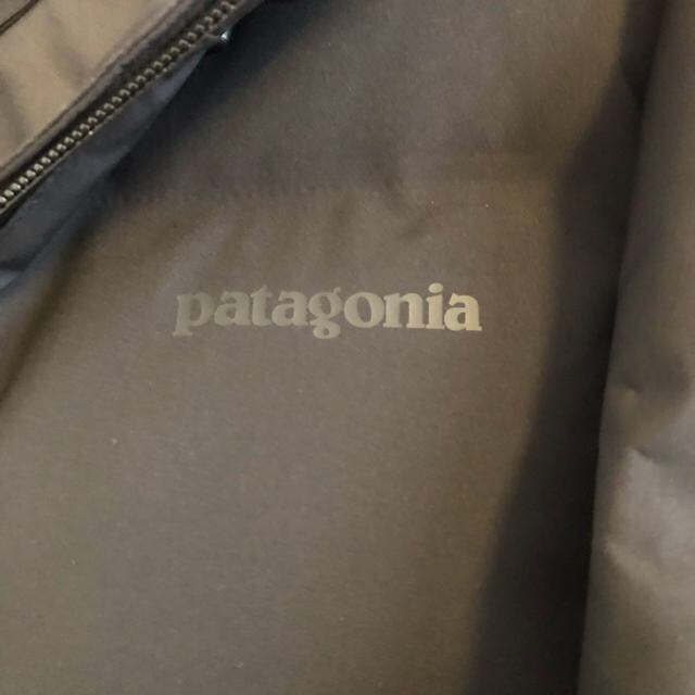 patagonia(パタゴニア)のパタゴニア ダウン ジャクソングレイシャージャケット メンズのジャケット/アウター(ダウンジャケット)の商品写真