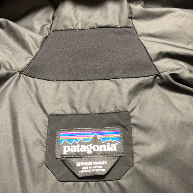 patagonia(パタゴニア)のパタゴニア ダウン ジャクソングレイシャージャケット メンズのジャケット/アウター(ダウンジャケット)の商品写真