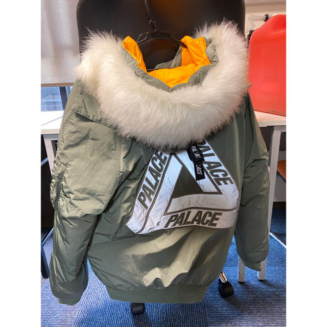 PALACE P-2B Parka Olive | www.carmenundmelanie.at