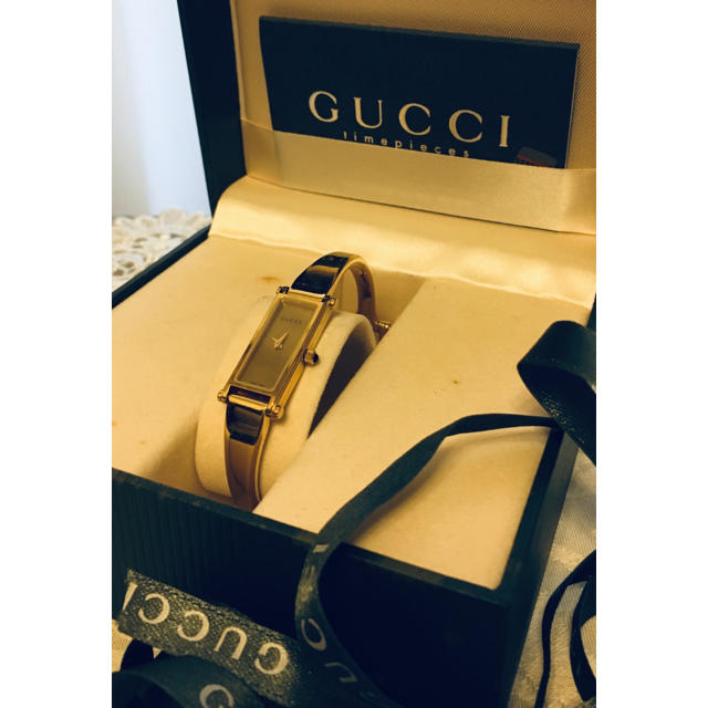 Gucci(グッチ)のグッチ(GUCCI)の文字盤 ゴールド 1500 腕時計 レディースのファッション小物(腕時計)の商品写真
