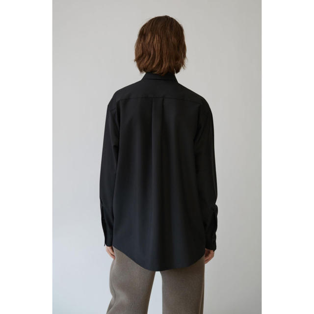 【Acne Studios】ミニマルミリタリーシャツ ブラック