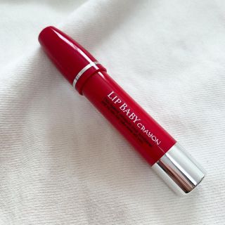 ロートセイヤク(ロート製薬)のLIP BABY crayon(ドラマティックレッド)(リップケア/リップクリーム)