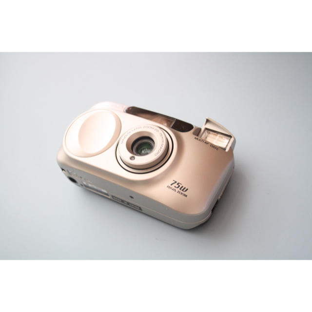 KONICA MINOLTA(コニカミノルタ)の完動品 MINOLTA RIVA ZOOM 75W コンパクトフィルムカメラ スマホ/家電/カメラのカメラ(フィルムカメラ)の商品写真