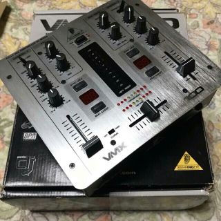 behringer PRO MIXER VMX100 w/BPM Counter