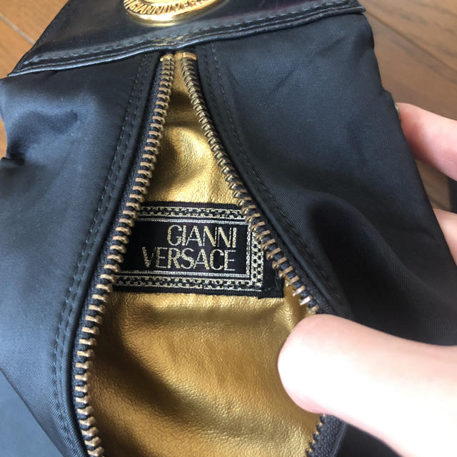 Gianni Versace(ジャンニヴェルサーチ)のGIANNI VERSACE リュック レディースのバッグ(リュック/バックパック)の商品写真