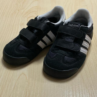 アディダス(adidas)のkidsのアディダス　スニーカー(ドラゴン)ベルクロタイプ(スニーカー)